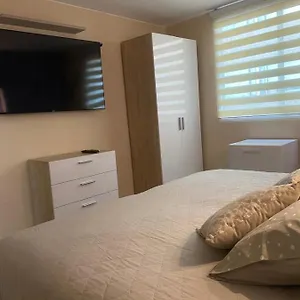  Habitación en casa particular Nr Airport & Embassy / Rooms-apartments